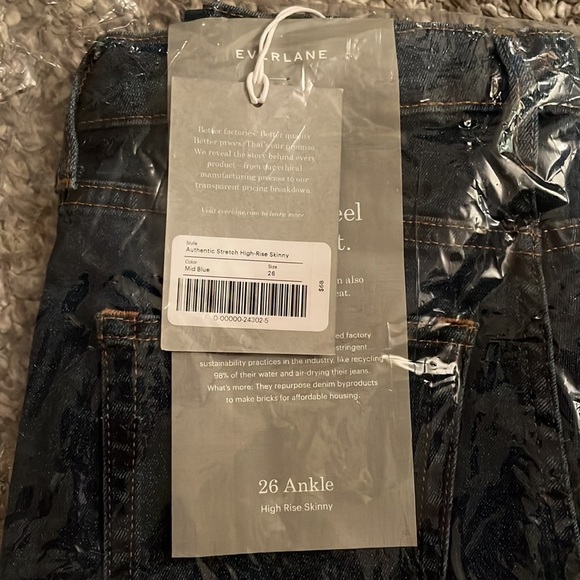 NWT Everlane - The Authentic Stretch High-Rise Skinny in Mid Blue Size 26 - Picture 4 of 6